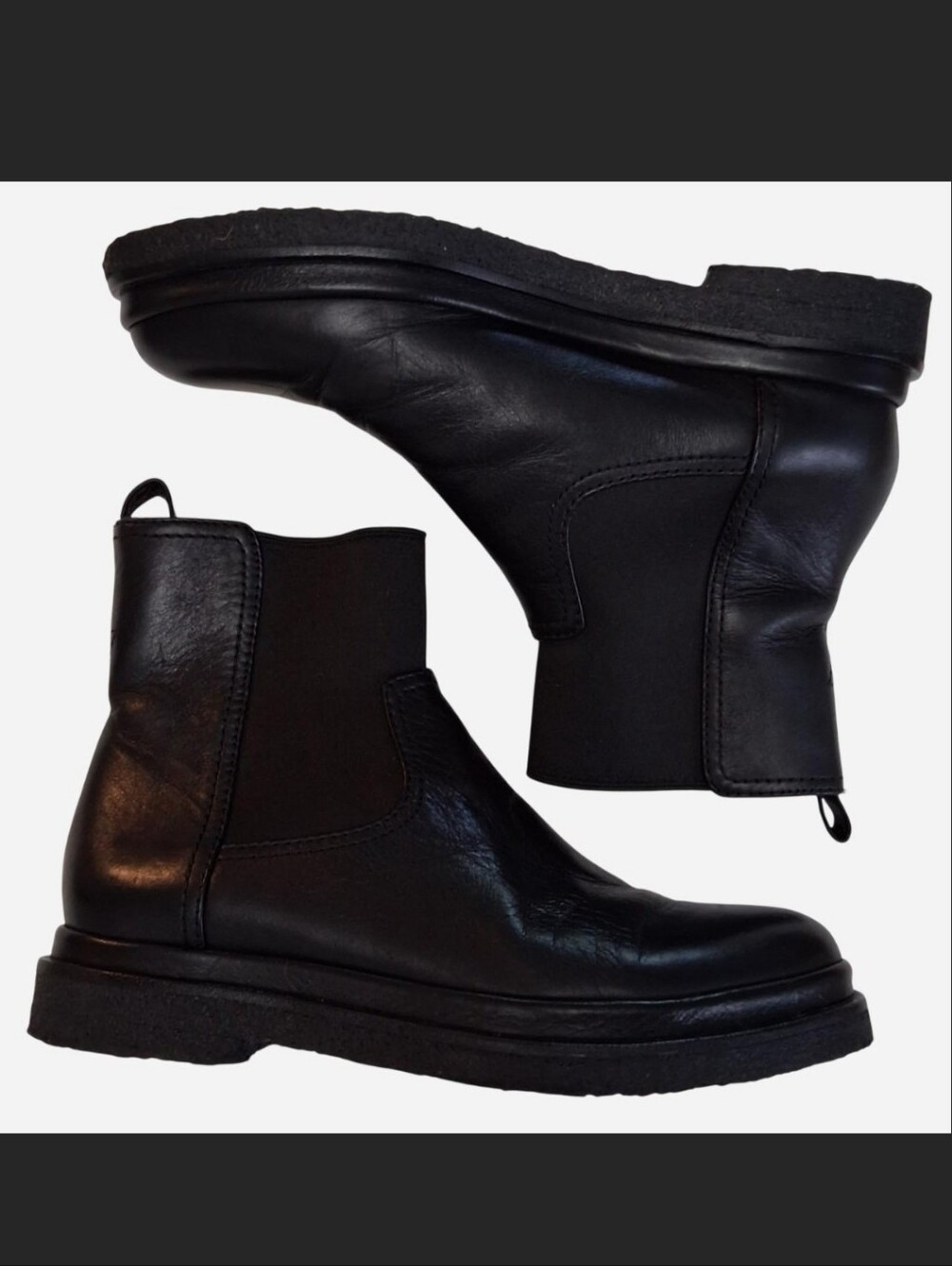 Vince Women's Black Leather Chelsea Boots Size 6